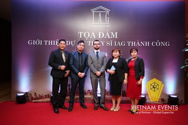 Talkshow was organized at Crowne Plaza Hanoi Hotel